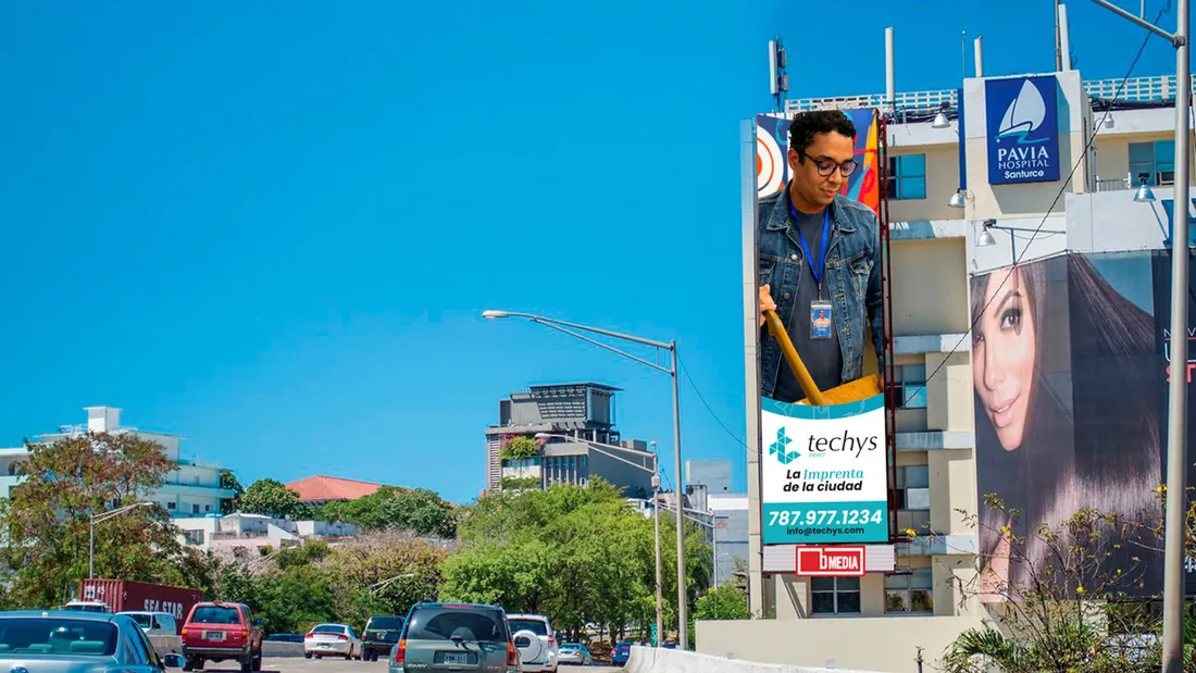 Techys Print en Santurce · junto al Hospital Pavía, valla publicitaria en Puerto Rico